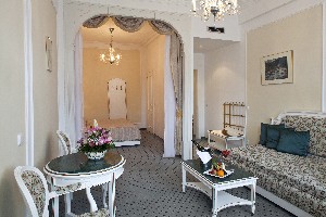 Hotel AMBASSADOR ZLATA HUSA wakacje