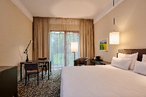 Hotel HOTEL NH PRAGUE CITY + NH COLLECTION PRAGUE CITY wakacje