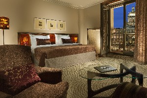 Hotel JALTA PRAHA wakacje