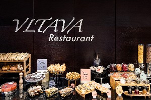 Hotel OCCIDENTAL PRAHA FIVE wakacje