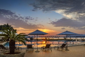 Hotel REMISENS HOTEL ALBATROS wakacje