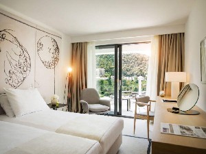 Hotel KOMPAS wakacje