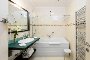 Hotel ROYAL ARISTON wakacje