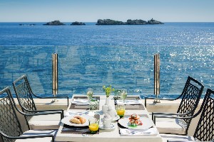 Hotel ROYAL NEPTUN wakacje