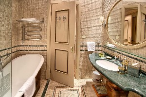 Classic Room (Attic)