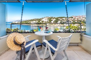 Standard Room with Balcony and Sea View