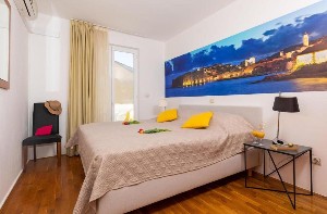 Two-Bedroom Apartment with Balcony and Sea View