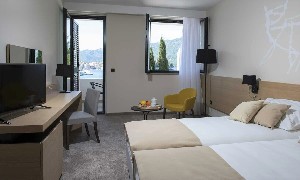 Superior room with seaside balcony