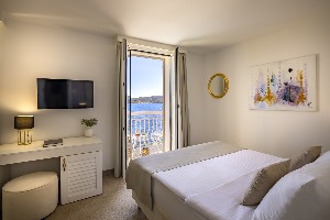 Superior Room (SeaView, Balcony)