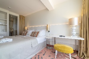 Single Use Room Sea View With French Balcony