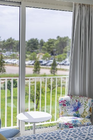 FamilyRoom (GardenView, FrenchBalcony)