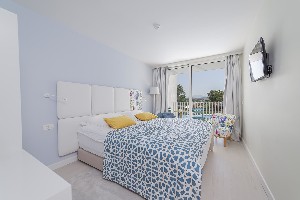 FamilyRoom (SeaView, Balcony)