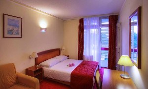 Triple Room (GardenView, Balcony)