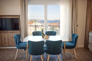 2 Bedroom Apartment (SeaView, Balcony)