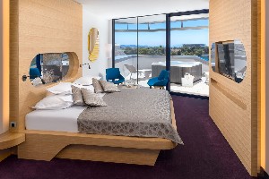 Grand Suite (SeaView, Private Jacuzzi Terrace)