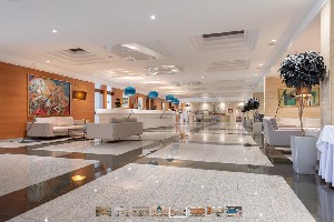 Hotel KOLOVARE wakacje