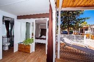 Hotel ZATON HOLIDAY RESORT CAMPING HOMES wakacje