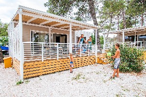 Hotel ZATON HOLIDAY RESORT CAMPING HOMES wakacje