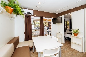 Hotel ZATON HOLIDAY RESORT - MOBILE HOMES wakacje