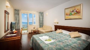 Superior Room (SeaView, Balcony) 