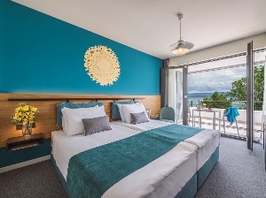 Superior Room (SeaSide, Balcony)