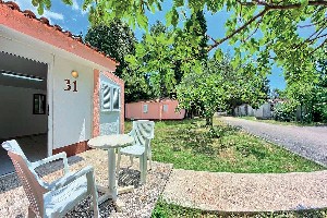 Hotel AREAŁ REKR. RESNIK wakacje