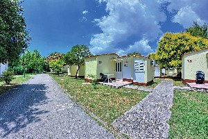 Hotel AREAŁ REKR. RESNIK wakacje