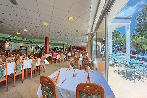 Hotel AREAŁ REKR. RESNIK wakacje