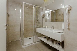 Standard studio mountain view