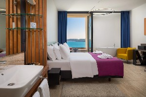 Wellness Room (SeaView, Balcony) - Superior Plus