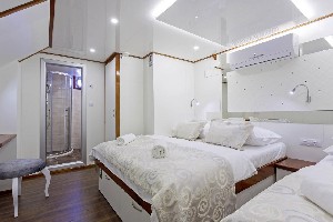 Hotel REJS Szmaragdowe wyspy (T3) - statek kategorii Deluxe wakacje