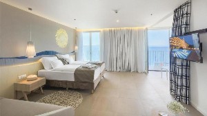 Superior Room (SeaView, Balcony)