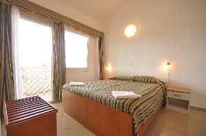 1 Bedroom Apartment (Balcony)