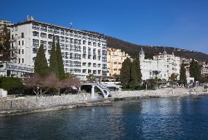 Hotel KRISTAL wakacje