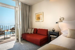 Superior Room (SeaView)