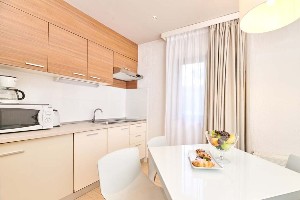 2 Bedroom Classic Apartment