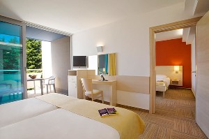 Superior family room, balcony