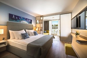 Superior Family room, balcony