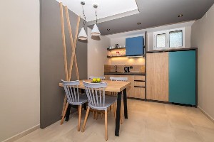 One-Bedroom Apartment with Balcony (4 Adults) 