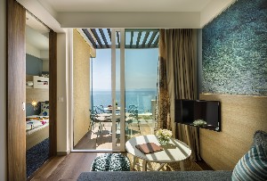 Superior Family Suite SeaView
