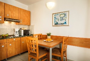 Triple Standard Studio