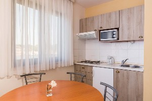 2 Bedroom Superior Apartment (Park View, Balcony)