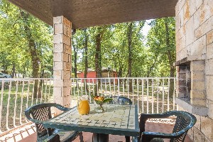 Classic Apartment (Terrace) 2+2