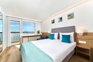 Superior Room (SeaView, Balcony)