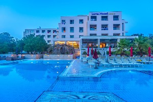 Hotel LA LUNA wakacje