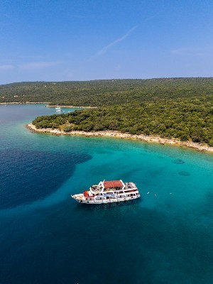 Hotel REJS Perły Północnej Dalmacji (R1) - statek kategorii Deluxe wakacje