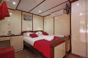 Hotel REJS Perły Północnej Dalmacji (R1) - statek kategorii Deluxe wakacje