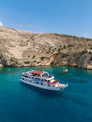 Hotel REJS Perły Północnej Dalmacji (R1) - statek kategorii Deluxe wakacje