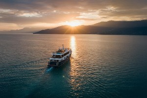 Hotel REJS Perły Północnej Dalmacji (R1) - statek kategorii Premium wakacje