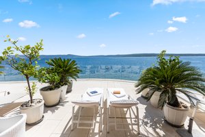 Deluxe Room with Sea View and Terrace